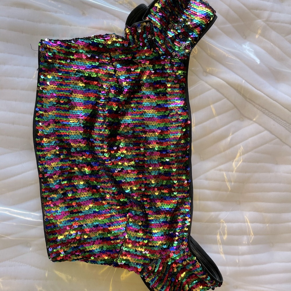 F21 crop top